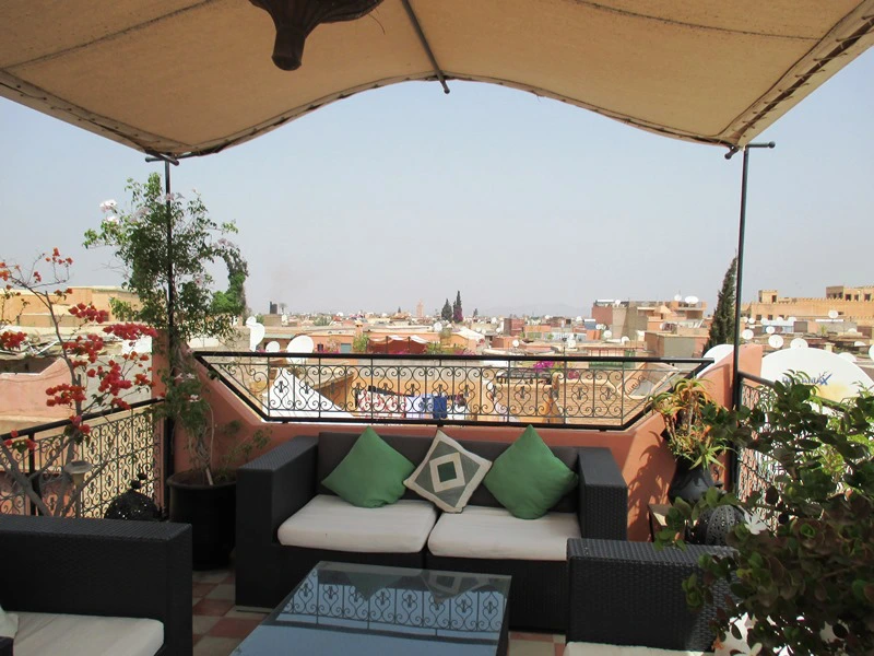 Hotel Dachterasse in Riad, Marokko