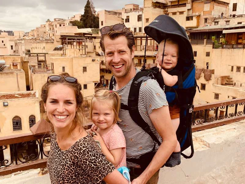Familie in Fes unterwegs Marokko