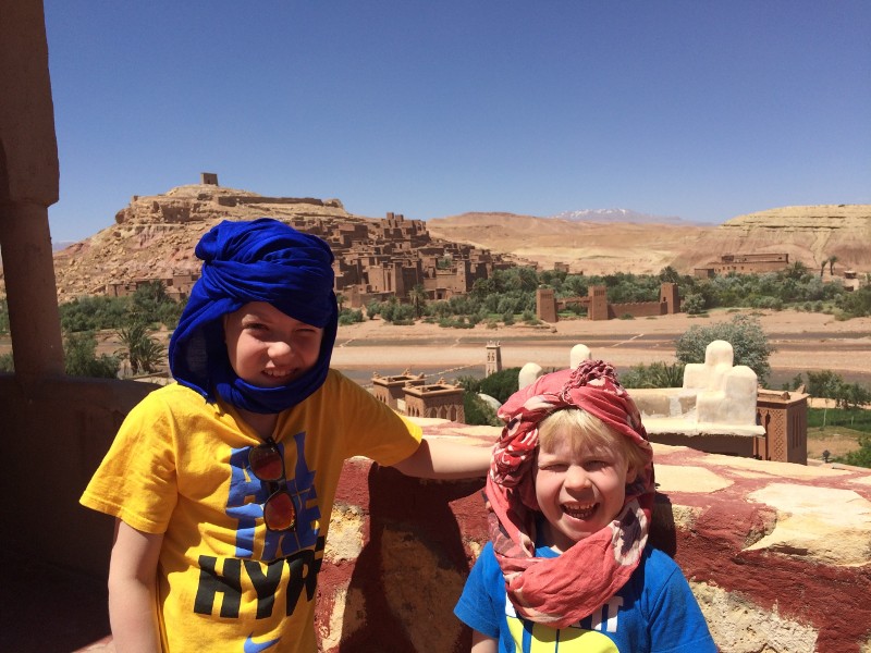 Kinder in Ait Benhaddou, Marokko