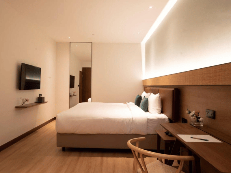 Gemütlich eingerichtetes Zimmer in Kota Kinabalu, Borneo