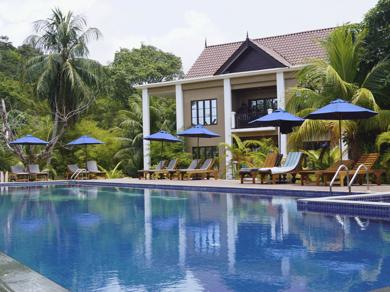 Pool im Hotel auf Pulau Redang in Malaysia