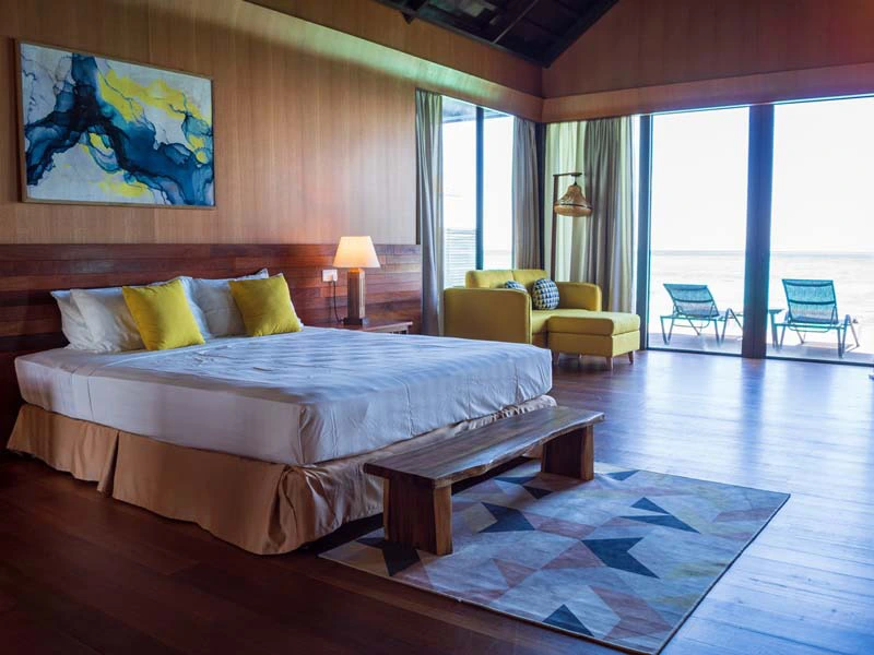 Komfortables Zimmer auf Lankaya, Borneo