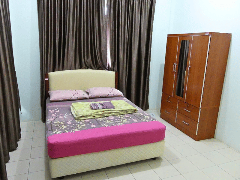 Zimmer der Safari-Lodge im Deramakot Forest Reserve, Borneo