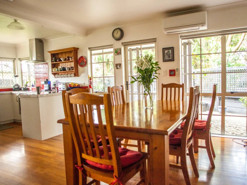 Helle und große Küche im B&B in Taupo, Neuseeland