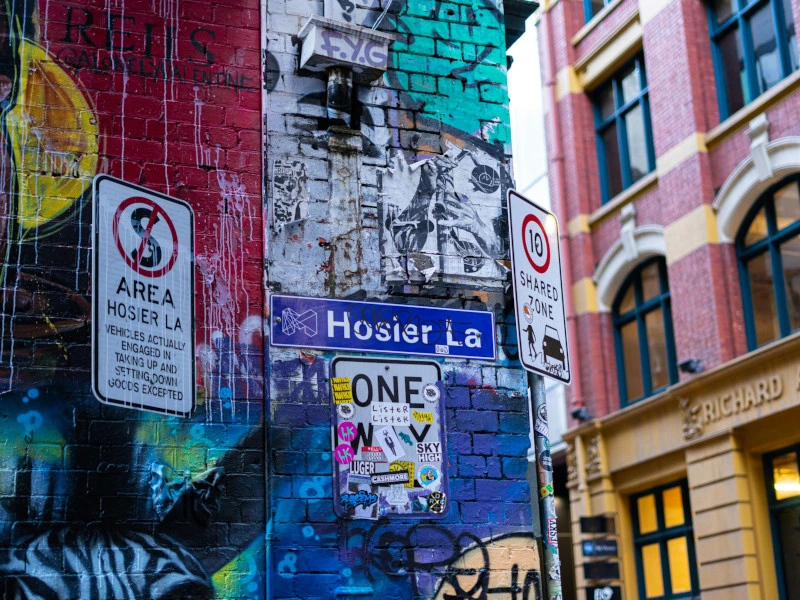 Berühmte Hoiser Lane mit Street Art