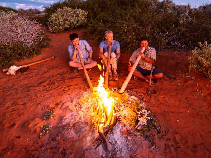 Didgeridoo am Lagerfeuer