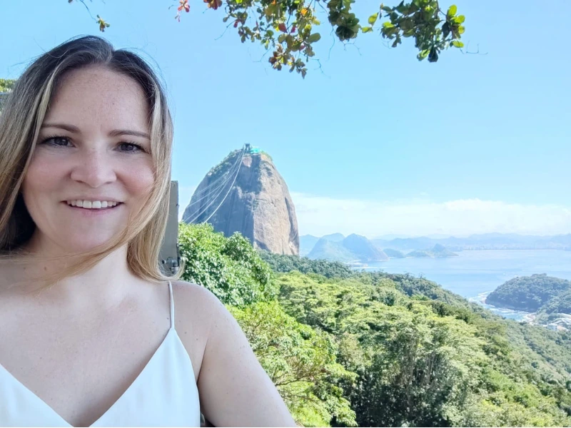 Reisespezialistin Lisa von erlebe