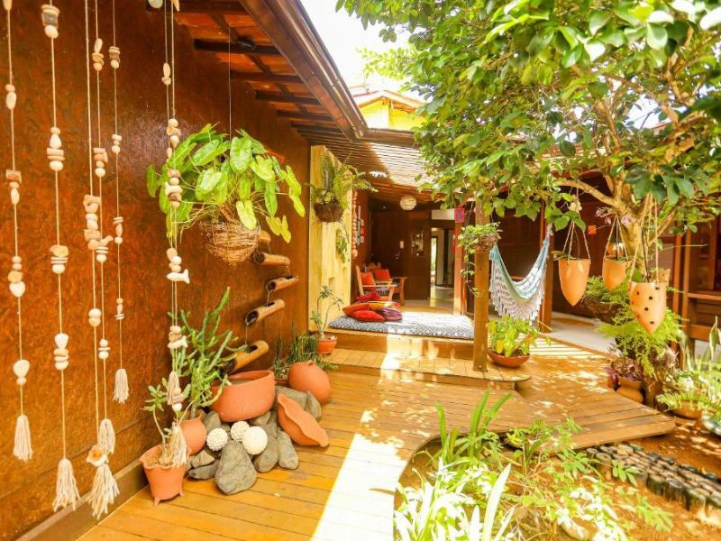 Innenhof im Hotel in Fernando de Noronha in Brasilien