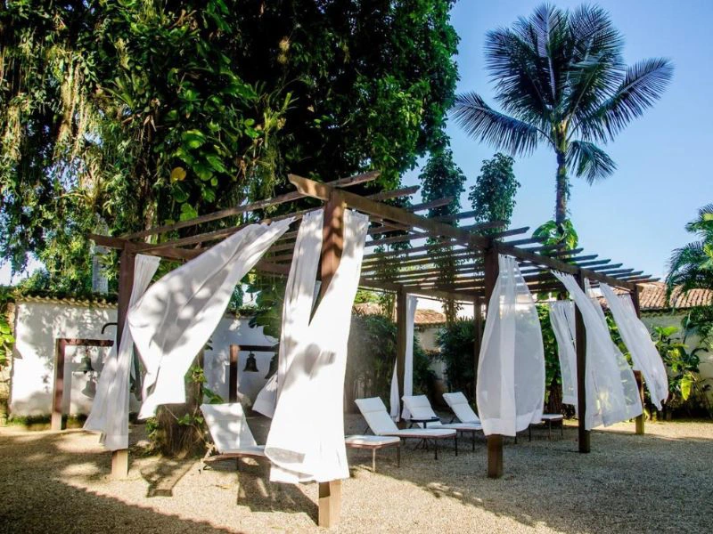 Relaxen in der Kolonialpousada in Paraty in Brasilien