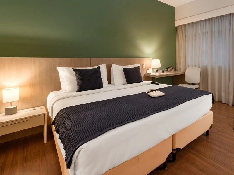 Zimmer des Stadthotels in Curitiba