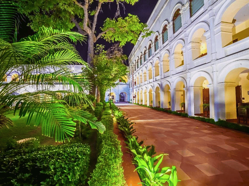 Heritage Hotel mit grĂĽnem Garten in Agra, Indien
