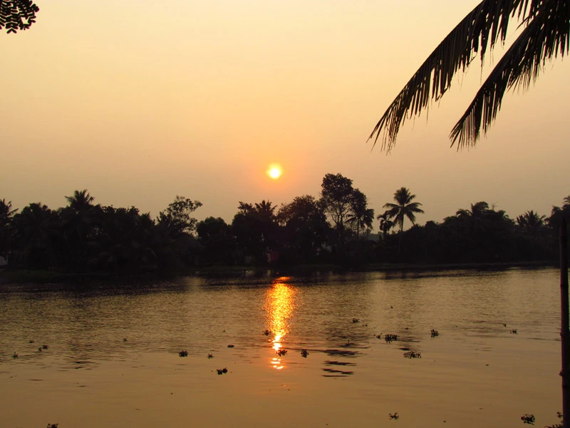 Homestay in Backwaters Sonnenuntergang