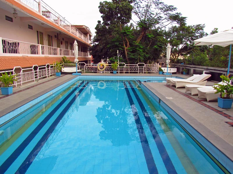 Hotel mit Pool in Mamallapuram in Südindien