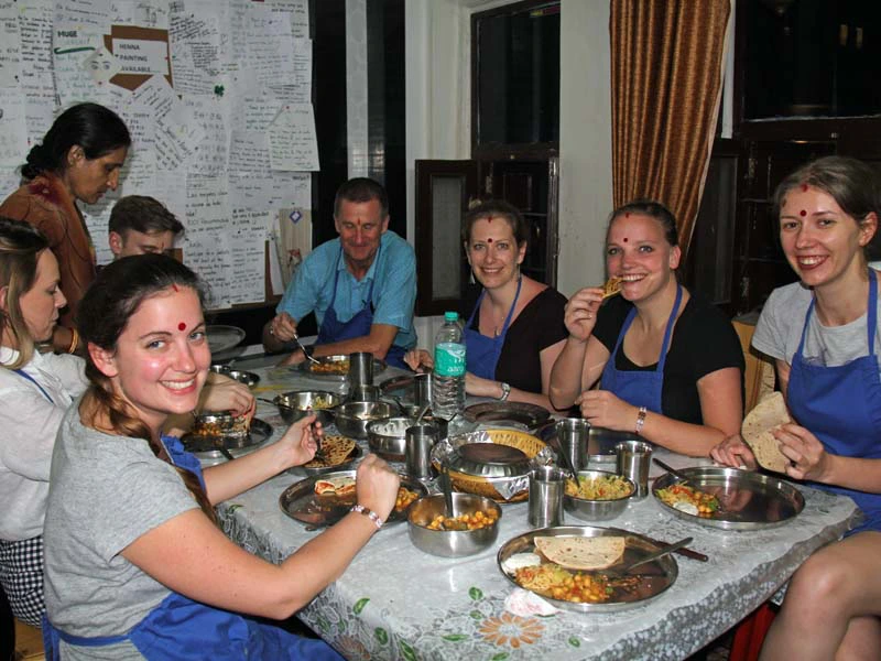 Essen beim Kochkurs in Udaipur auf einer Rundreise durch Indien