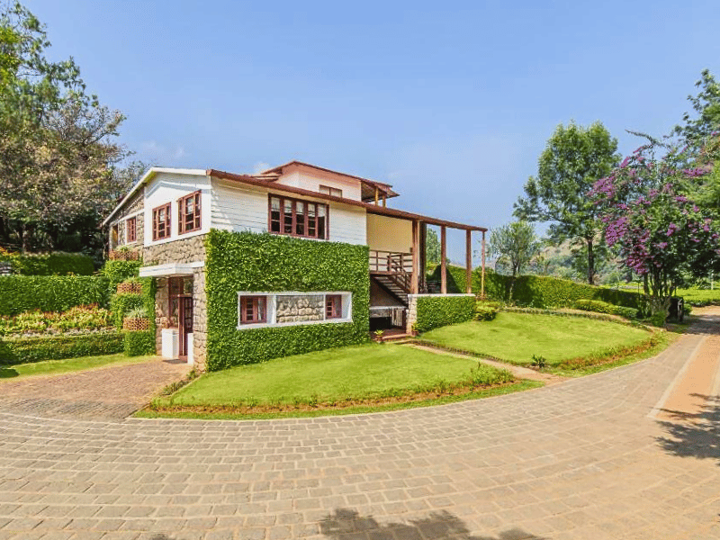 Komfortables Hotel mit Pool in Munnar, Indien