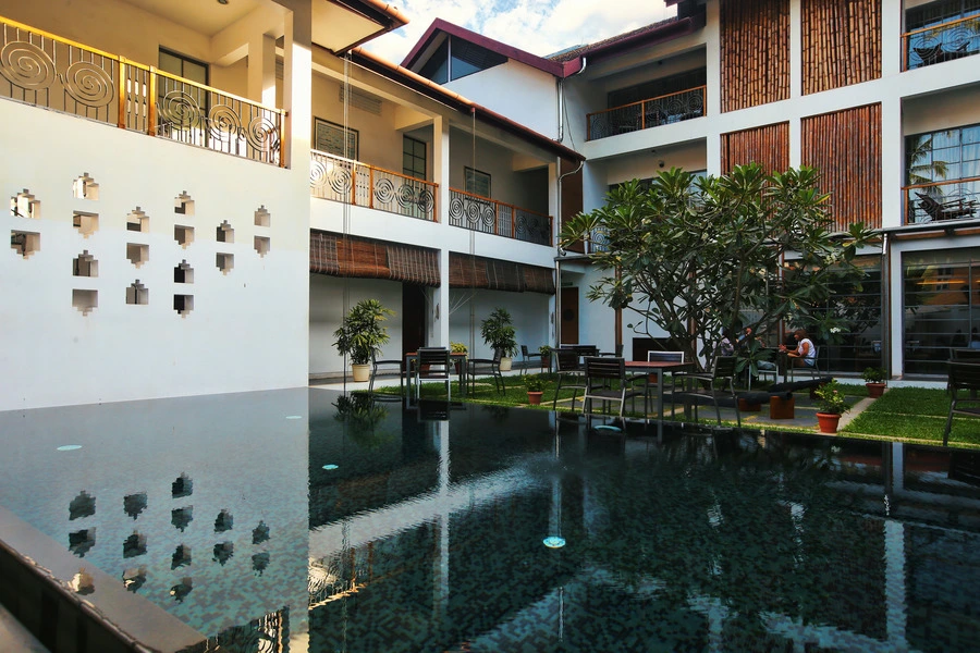 Poolbereich der In Style Unterkunft Kochi