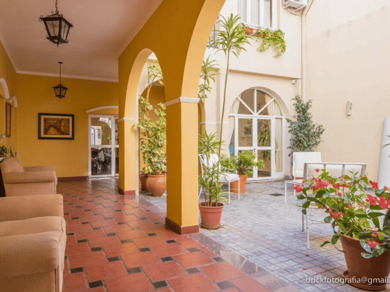 Hotelinnenhof in Salta in Argentinien