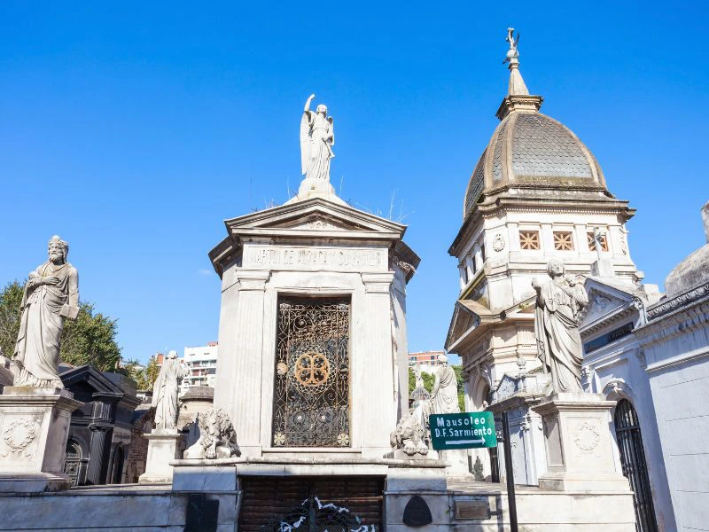 Der Friedhof Cementerio de la Recoleta in Buenos Aires