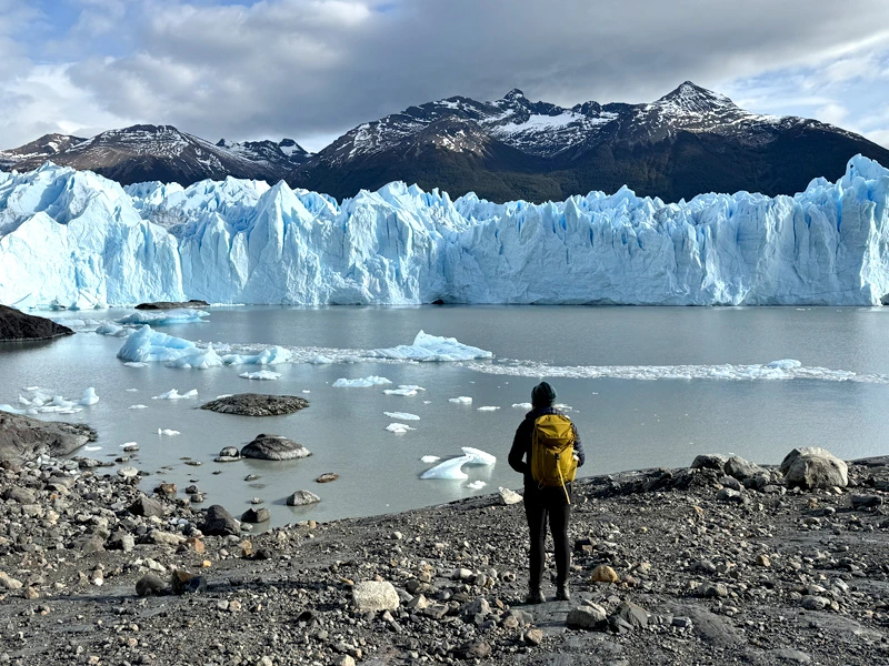 Sicht auf den Perito Moreno vom Ufer aus