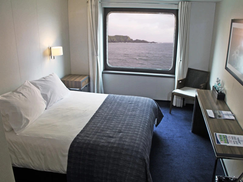 Doppelzimmerkabine auf dem Kreuzfahrtschiff