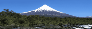 Der Osorno Vulkan in Chile bei Sonnenschein