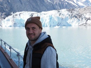 Reisespezialist Marc bei einer Bootstour