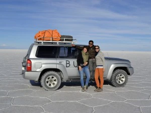 Jeep in der Uyuni Wüste