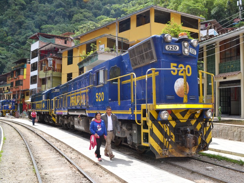 Zug in Aguas Calientes