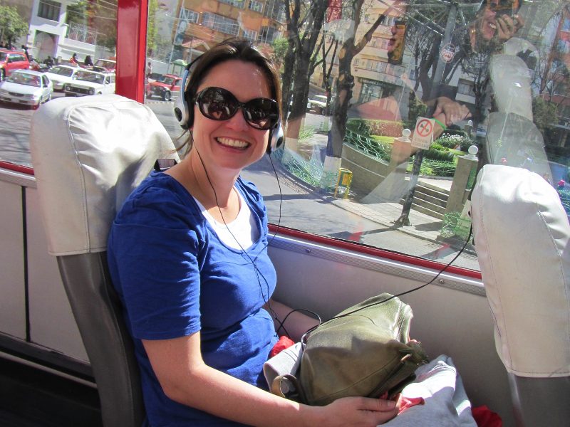 Reisende im Bus in Bolivien