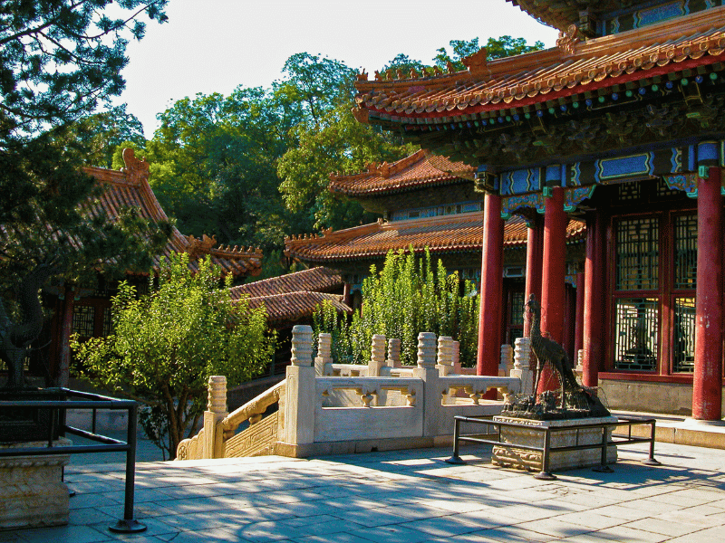 Tempel im Bei Hai Park in Peking