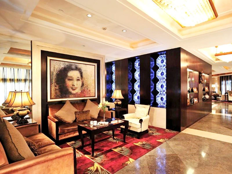 Shanghai Hotel