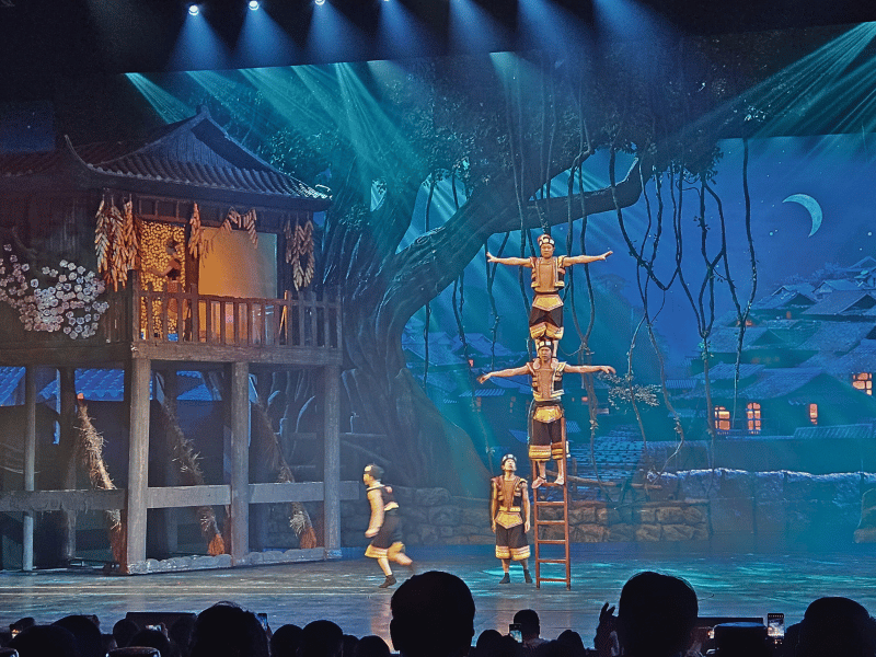 "Charm of Xiangxi" Show in Wulingyuan