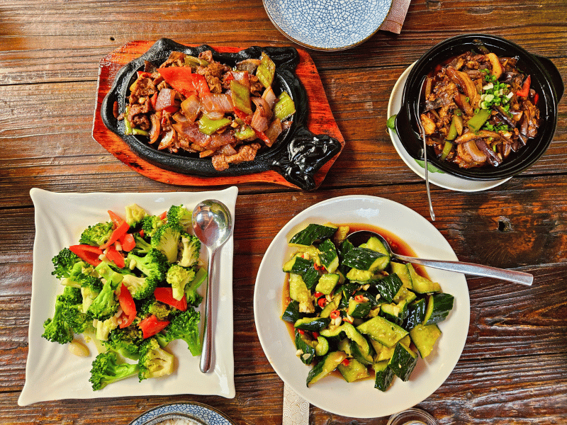 Mittagessen im Hotel in Yangshuo