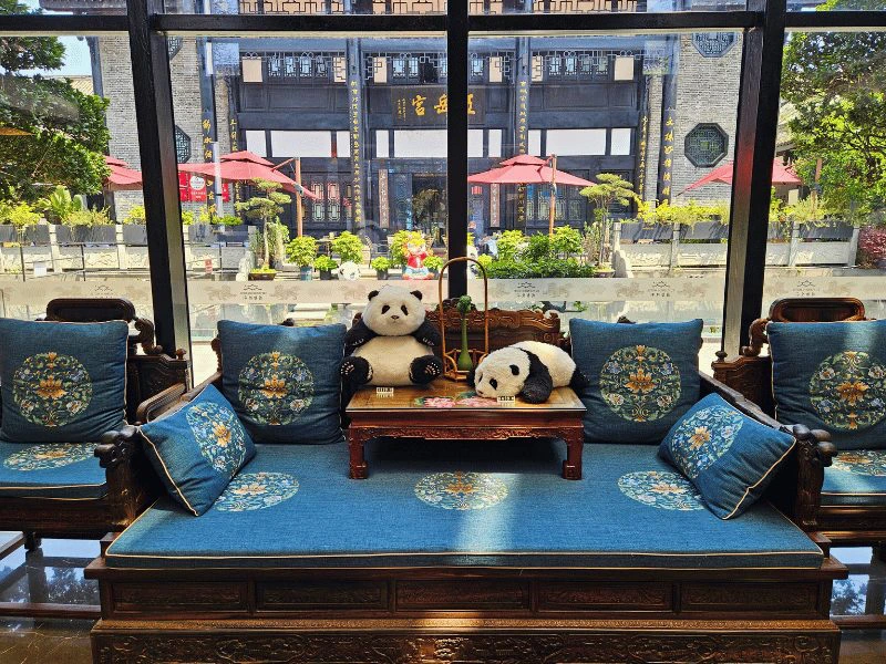 Lobby im Komforthotel in Chengdu