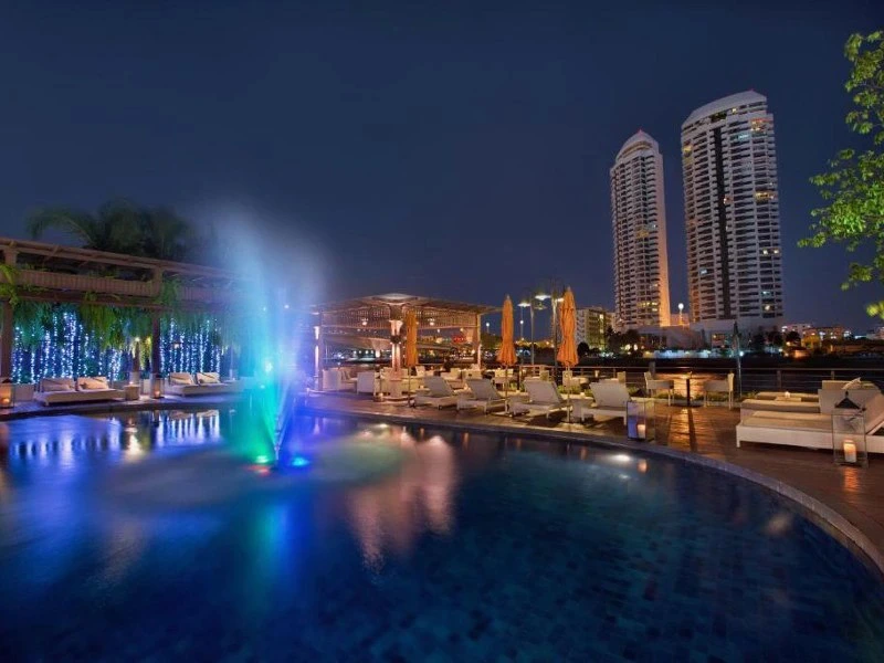 Hotelpool in Bangkok Thailand