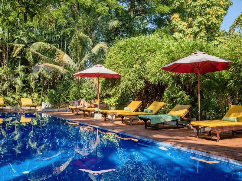 Hotelpool in Sambor Prei Kuk Kambodscha