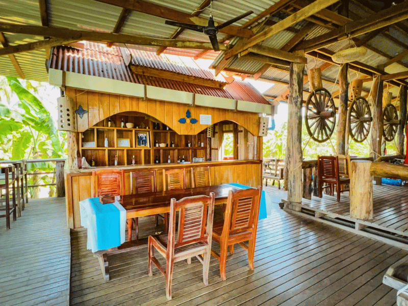 Hotelbar in Stung Treng Kambodscha