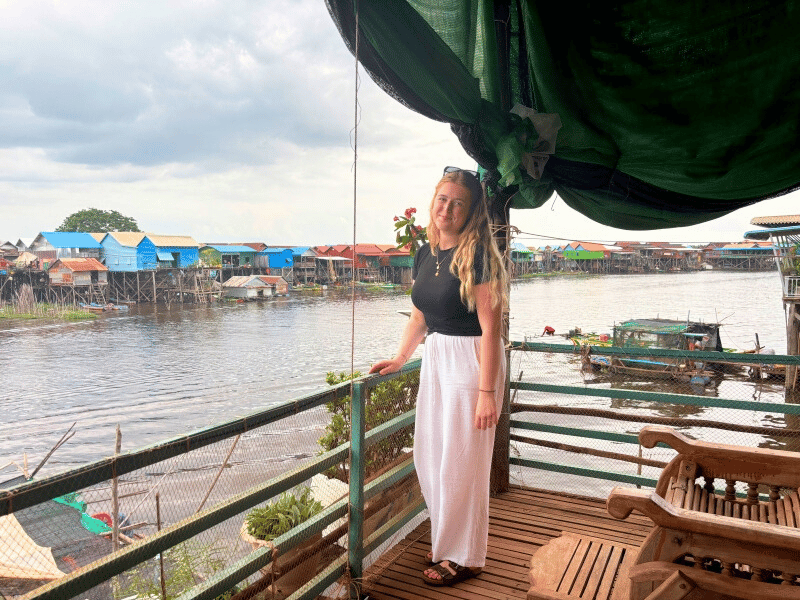 Frau in Kampong Khelang in Kambodscha