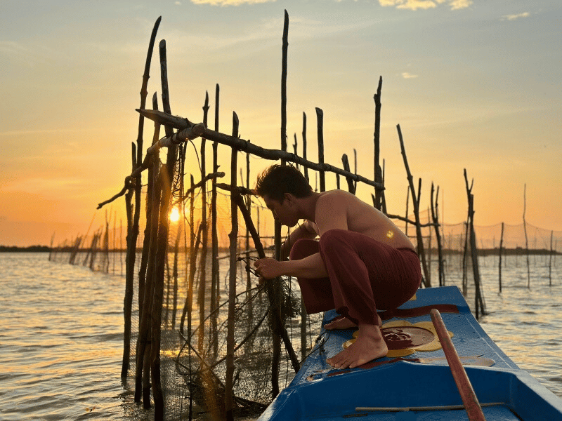 Fischer in Tonle Sap in Kambodscha