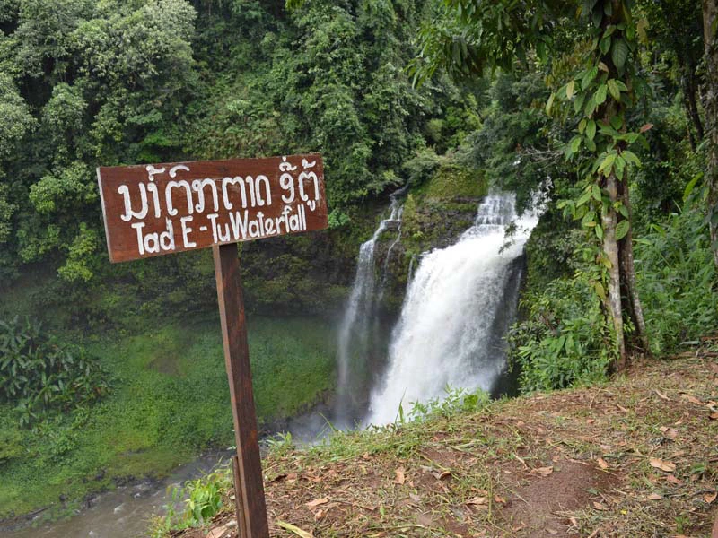 Tad E Tu Wasserfall auf dem Bolaven Plateau Laos
