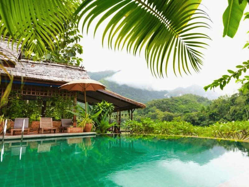 Pool im Hotel in Nong Khiaw in Laos