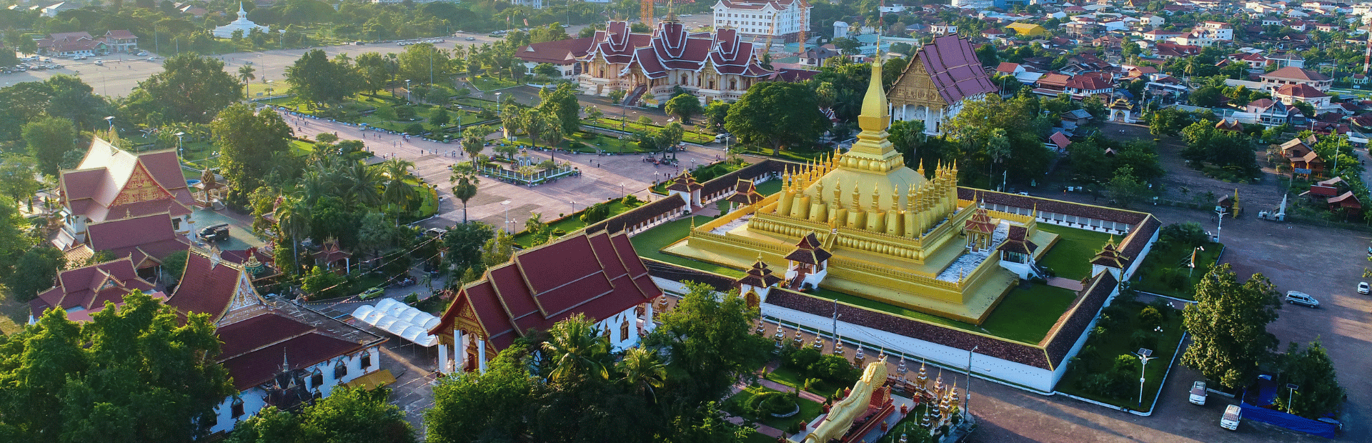 Blick auf den Königspalast in Vientiane in Laos