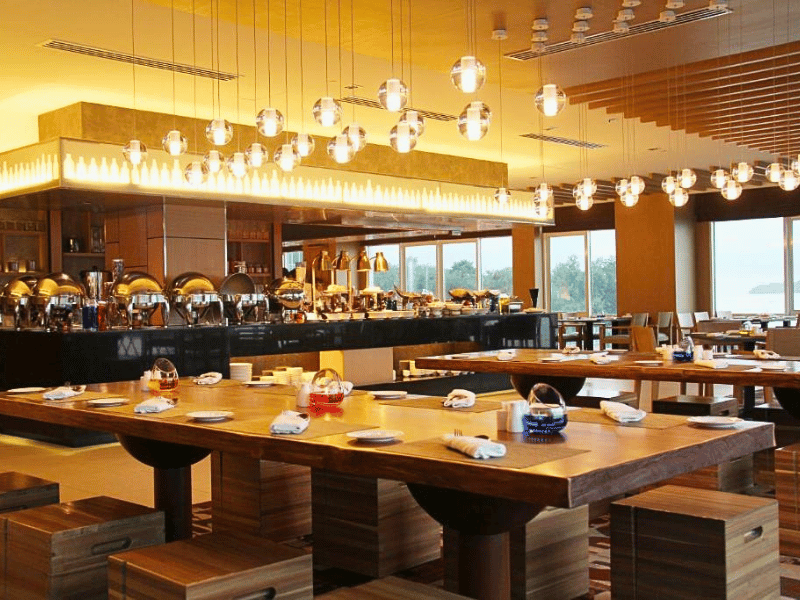 Restaurant im komfortablen Hotel in Kota Kinabalu