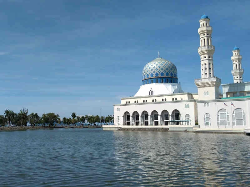 Moschee in Kota Kinabalu auf Borneo in Malaysia