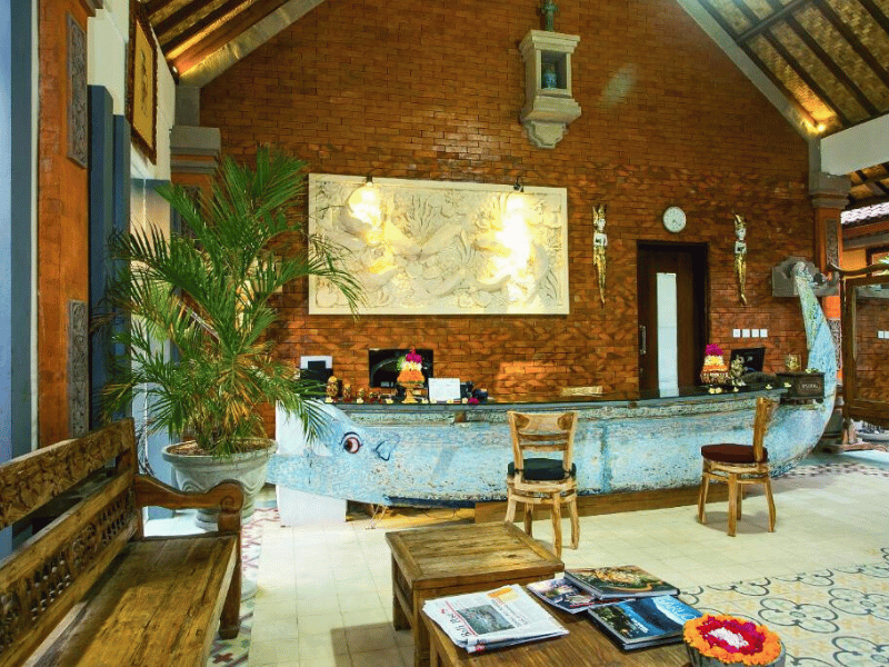 Hotelrezeption in Candidasa auf Bali