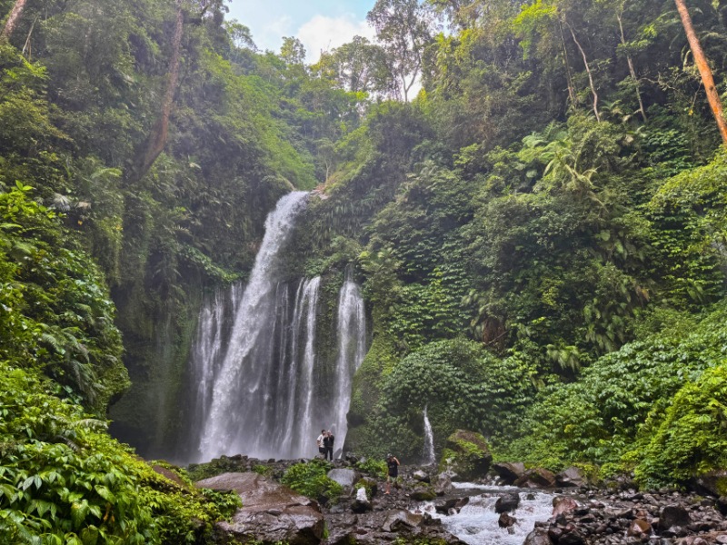 Wasserfall bei Senura auf Lombok