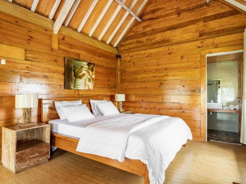 Zimmer im Hotel in den Reisfeldern auf Lombok