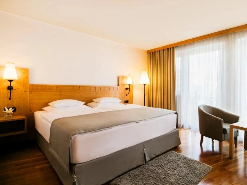Schlafzimmer im Komforthotel in Tirana Albanien