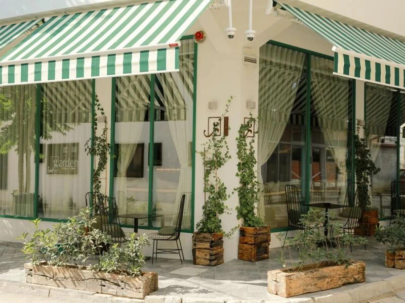 Außenansicht Hotel in Pristina Kosovo