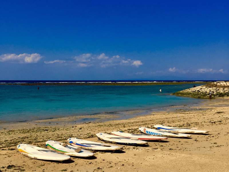 Surfen in Sanur